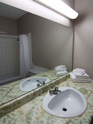 Chicoutimi Motel Princesse المظهر الخارجي الصورة